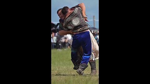 🔥Watch Sainchag Triumph with Inside Trip Against Strong Opponent in Inner Mongolian Match 🤼‍♂️