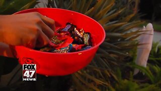 Keep your trick-or-treaters safe when knocking on doors