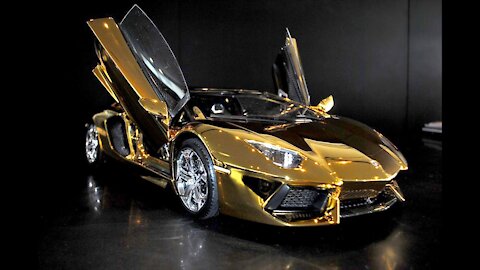 Dubai Lamborghini Aventador Gold Painted