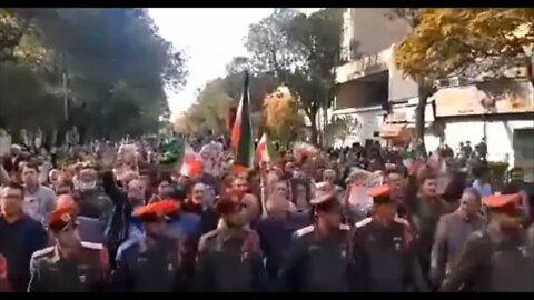 Iranian diaspora in Kiev Vs Iranian pro government march In Iran