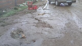 SOUTH AFRICA - KwaZulu-Natal - Nomusa Dube visits a flooded KwaMashu (Videos) (3f7)