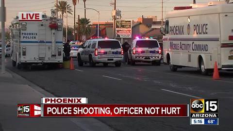 Phoenix Officers forced to shoot armed suspect who charged them