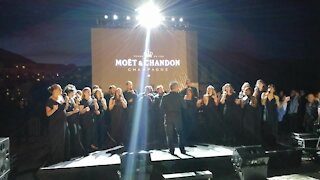 SOUTH AFRICA - Cape Town - Moët Golden Tree Lighting Ceremony (Video) (2iL)