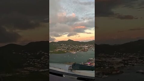 Lovely Sunset Takeoff at St Maarten🏝️