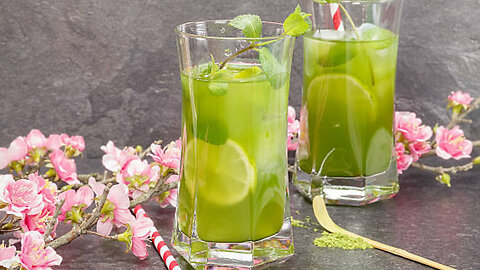 Matcha Matchmaker: Rosewater & Lemonade - A Delicious Faker!