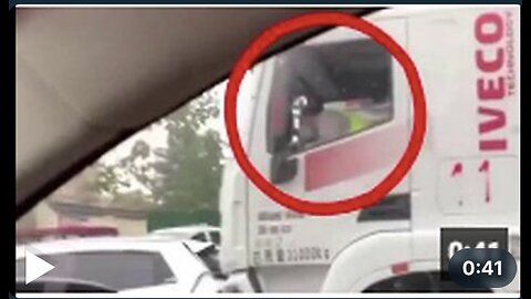 Vaxxed Truck Driver Suffers A “Sudden Illness” And Crashes 💉👀