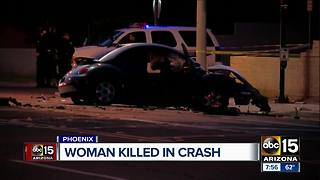 Woman dies after single car crash in Phoenix