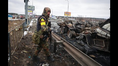 Ukraine Army fight back Russian Army as people flee from Ukraine, Russia vs Ukraine 2022