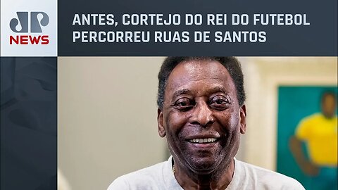 Corpo de Pelé chega ao Memorial Necrópole Ecumênica para sepultamento