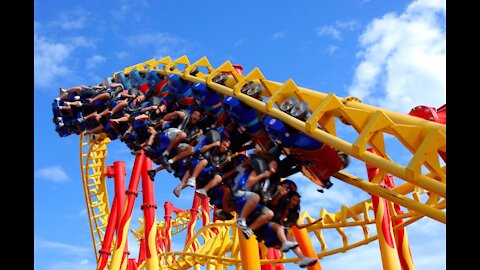 FIREWHIP É A MONTANHA-RUSSA MAIS RADICAL DO BETO CARRERO WORLD