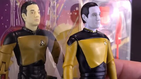 Playmates Toys Star Trek Classic Star Trek TNG Captain Data Figure @TheReviewSpot