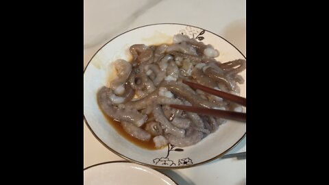 Have you ever heard of Sliced Raw Octopus that Koreans eat?