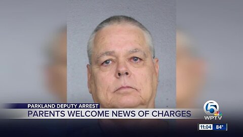 Former deputy Scot Peterson arrested for child neglect, culpable negligence in connection with Parkland school shooting