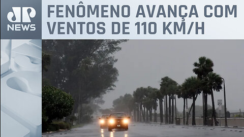 Praias da Flórida entram em alerta de furacão com aproximação da tempestade Idalia