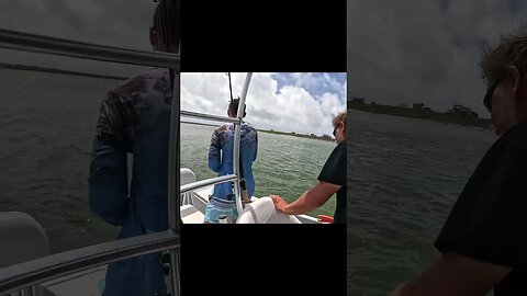 🎣🎏🦈 Devin's Bull Red in Port O'Connor, TX | Full Video Here: https://youtu.be/xx2Oigp6YHE