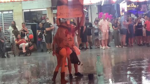 Drug Addicts, Crazy People, Street Performers at Fremont Street, Las Vegas (Part 1)