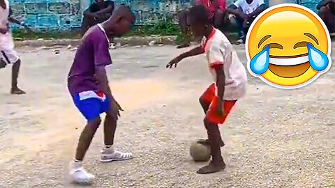 FUNNY SOCCER FOOTBALL VIDEOS 🤣 CRAZY SKILLS, GOALS, FAILS, MEMES & MORE