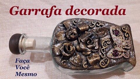 DIY - GARRAFA DECORADA COM MASSA DE BISCUIT - ROSAS E BIJUTERIAS @lucibuzo ​