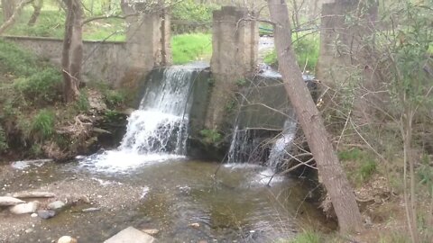 Hiking Route at the Dam, Lake Thermi, to the Pier with the two vertical Water Jets.(FV)