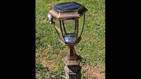 Adding a Gigalumi Solar Light to a Broken Lamp Post