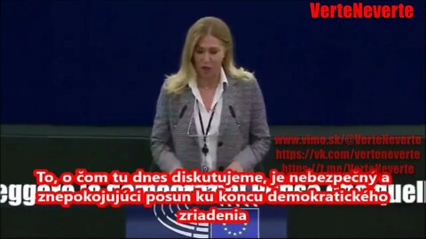 V EÚ sa diskutuje o návrhu zabrániť politikom či politickým stranám na národnej úrovni