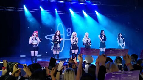 Everglow in Dallas song D+1