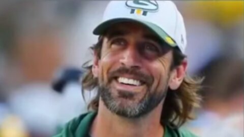 Media Goes Berserk Over Aaron Rodgers Not Getting Vaccinated