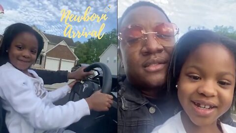 Yung Joc Lets Twin Daughters Drive His Slingshot! 🚘