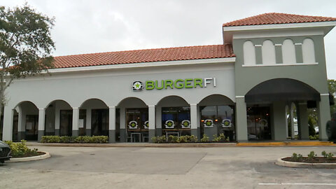 Investors sue BurgerFi over Anthony's Coal Fired Pizza purchase