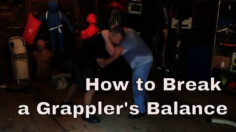 🔥Self Defense Techniques - How to Break a Grappler's Balance ⚖