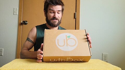 The BEST Snack Subscription Box for MANY Reasons (UrthBox)