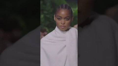 Michael Kors RTW Spring/Summer 2023 Runway Collection