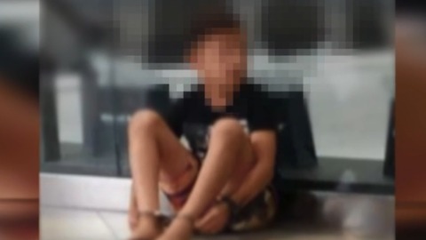 Boy shackled at ankles by police at Boca mall, Police say child became physical with officer