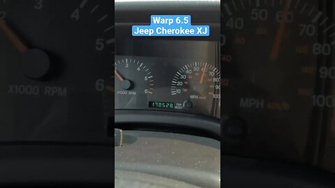 Jeep Cherokee XJ at Warp 6.5 on the Highway