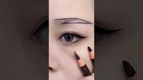 How to decorate the eyebrow #makeuptutorial #shorts