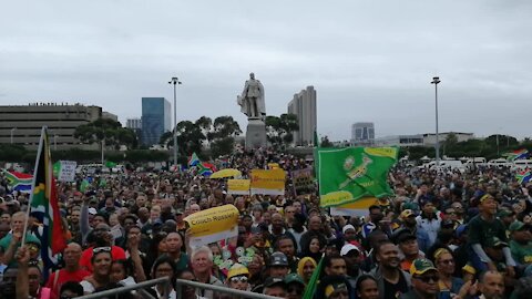 SOUTH AFRICA - Cape Town - Springbok Trophy Tour (Video) (QnH)