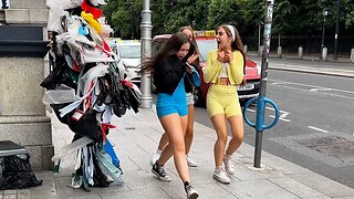 Crazy Trashman Prank jumps at people