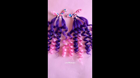 Curly curls with an elastic band for your kids