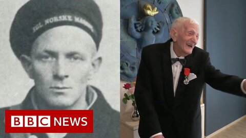 107-year-old_Norwegian_WW2_veteran_knighted_by_France_decades_after_helping_liberation_-_98BBC_