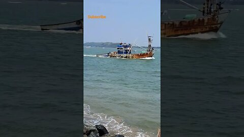 #boat #goa #viral #youtubeshorts #travel #trawler #fishingboat #shortsvideo #shorts #fishing #sea