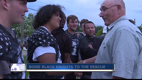 Hero football players meet couple they helped save