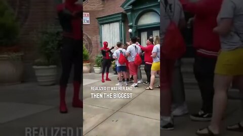 Tom Holland and Zendaya surprised these Spider-Man fans at Disneyland 👏 #shorts