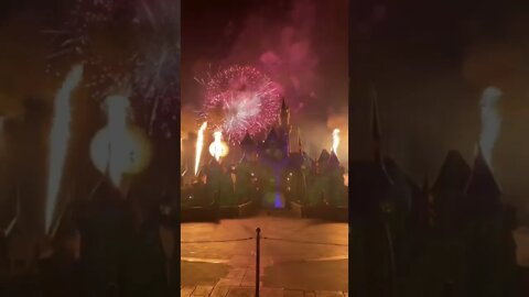 Halloween Screams Fireworks At Disneyland