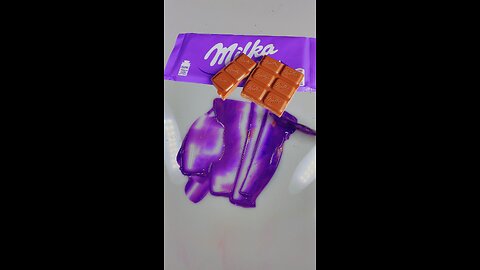 Getting the color of Milka chocolate