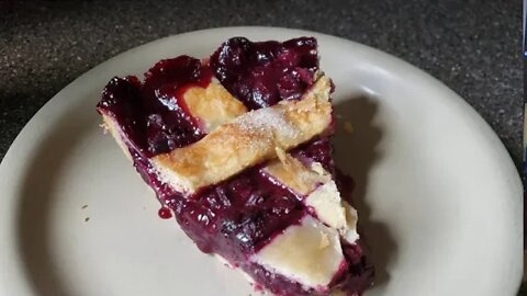 Blueberry Pie homemade from scratch pt 3