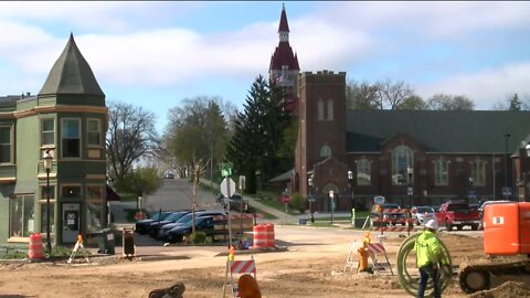 Businesses still open during downtown West Bend's major renovation