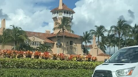 Trump got Mar-a-Lago ready 🎬 Juan O Savin intel 📍PALM TREES R DOWN