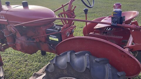 1951 Farmall Super A - choke rod routing ￼