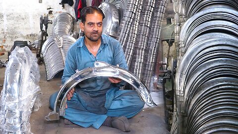 Motorcycle Mudguards making in Pakistan | Motorcycle Mudguards making art Pakistan