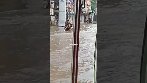 Lahore Barish #new #trending#youtubeshorts #shortvideo#tiktok#youtube #barish#pakistan#today#viral